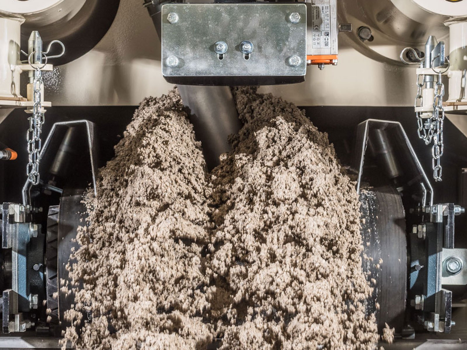 impianti-automatici-di-miscelazione-e-pompaggio-direttamente-in-cantiere impianti-automatici-di-miscelazione-e-pompaggio-direttamente-in-cantiere